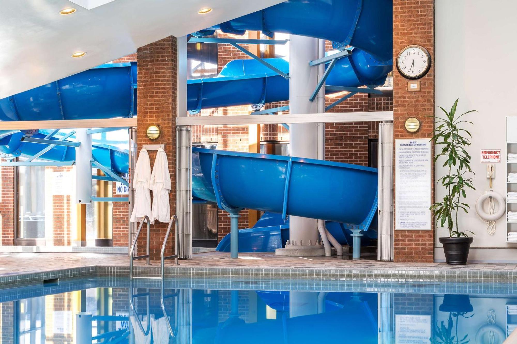 מלון Hilton Mississauga/Meadowvale מראה חיצוני תמונה