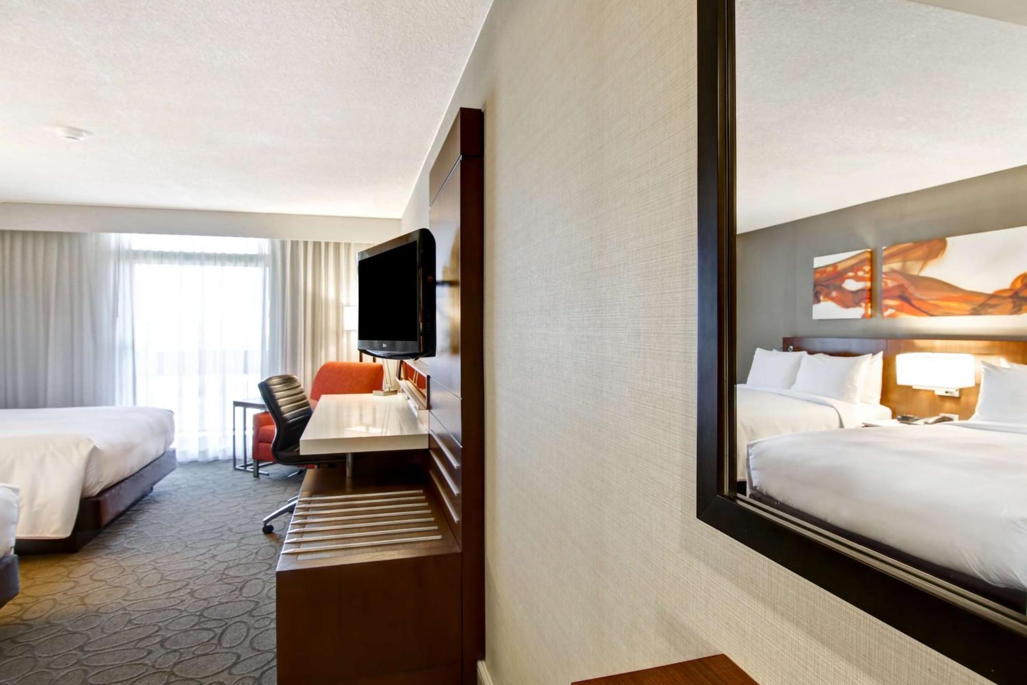 מלון Hilton Mississauga/Meadowvale מראה חיצוני תמונה