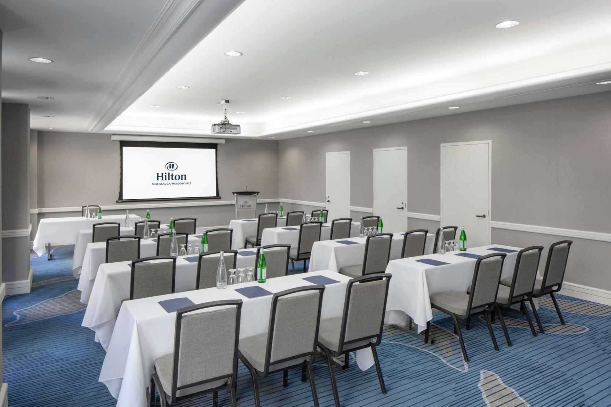 מלון Hilton Mississauga/Meadowvale מראה חיצוני תמונה