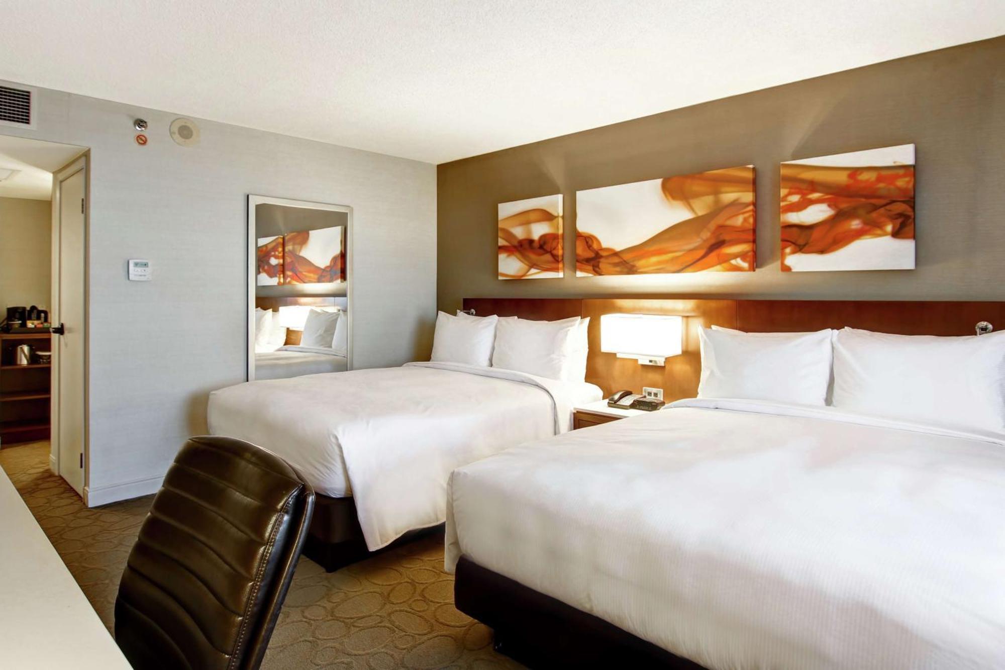מלון Hilton Mississauga/Meadowvale מראה חיצוני תמונה