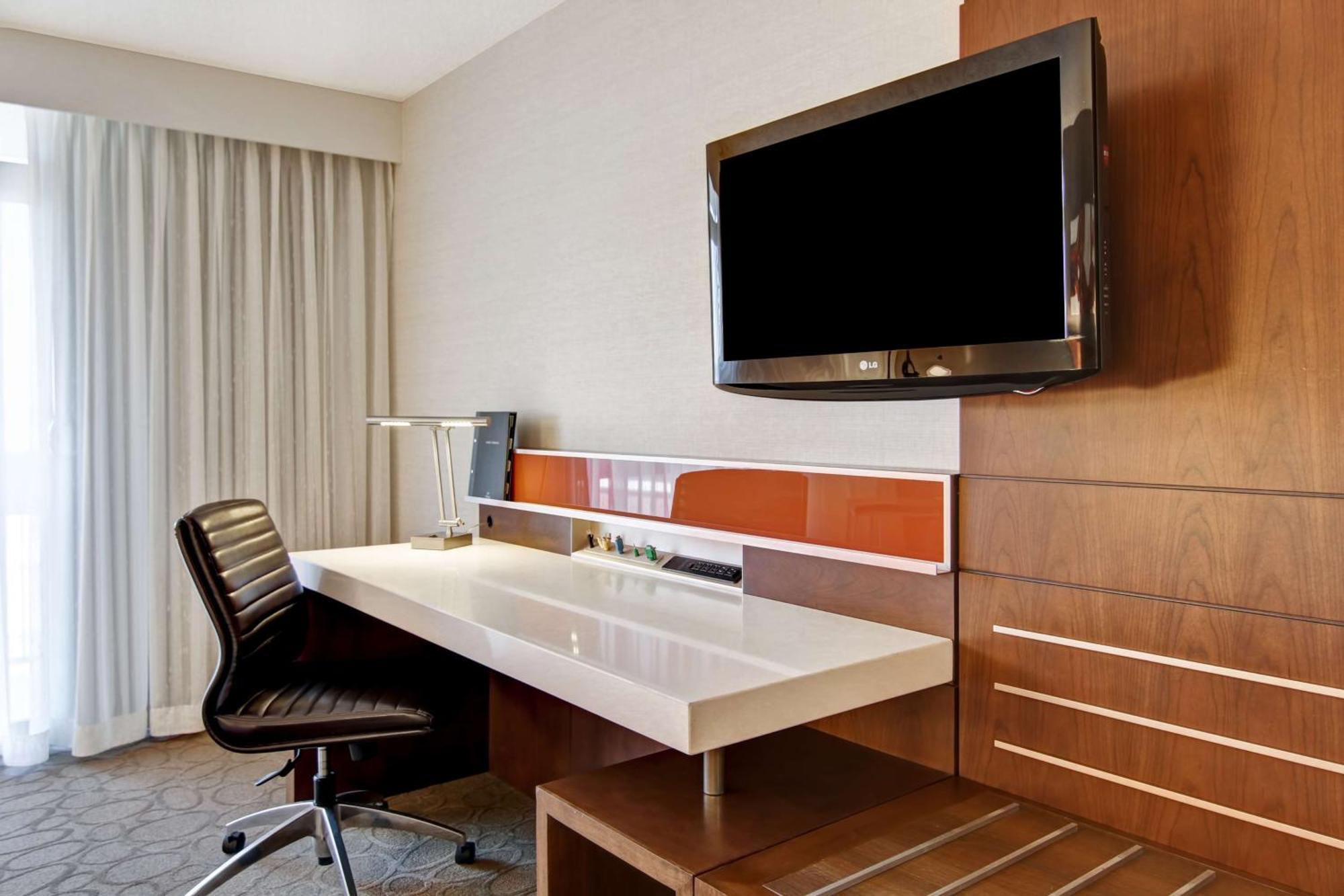 מלון Hilton Mississauga/Meadowvale מראה חיצוני תמונה