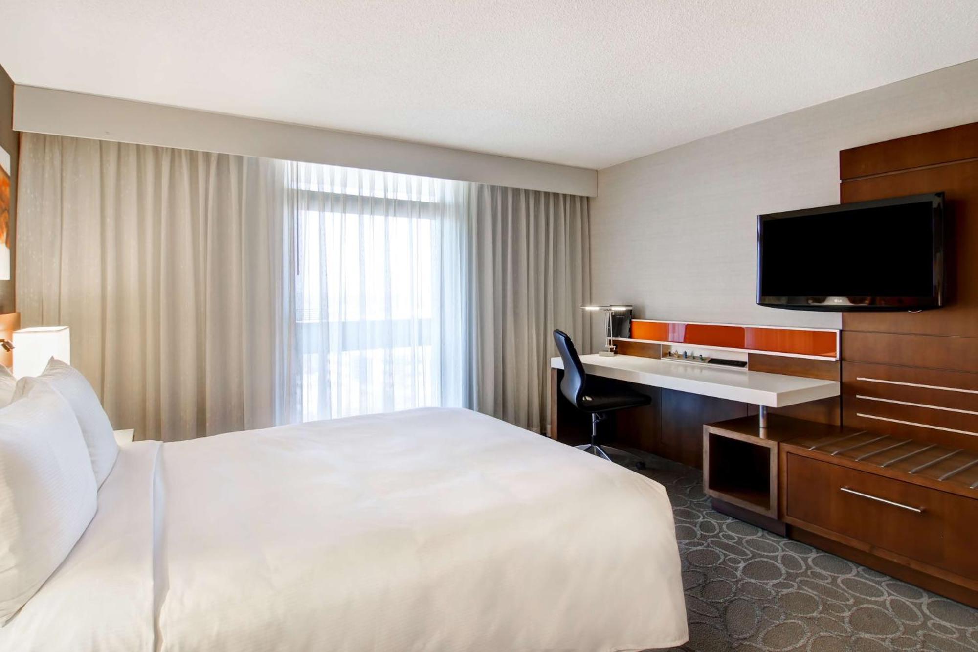 מלון Hilton Mississauga/Meadowvale מראה חיצוני תמונה